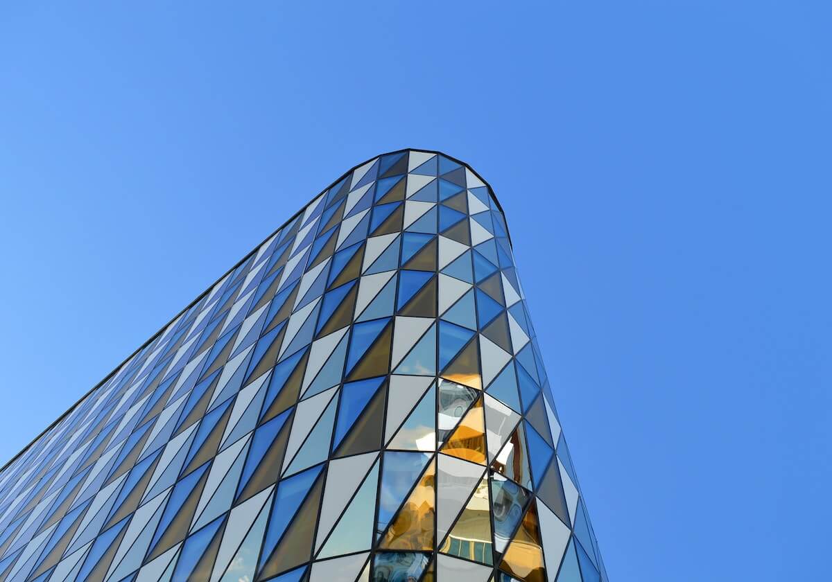 星空平台-小马驹初露锋芒大吉鲁老而弥坚 法国2020完美收官