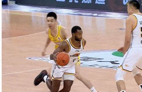 1665412088996063459.gif 2.gif