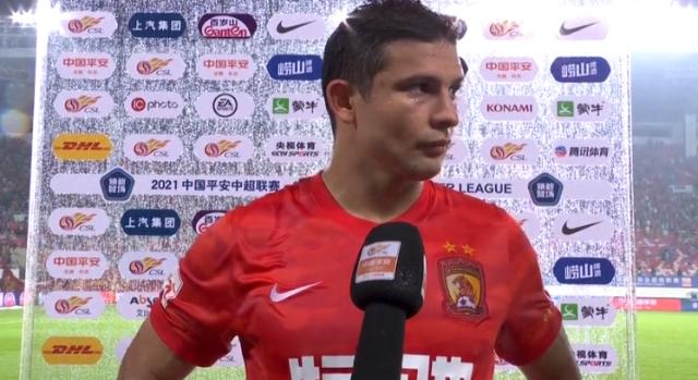 星空官网-艾克森表示赢球是全队功劳 称球迷可以高兴回家了